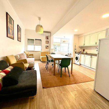 Almada Big Flat Next To Lisbon And Caparica Beach מראה חיצוני תמונה