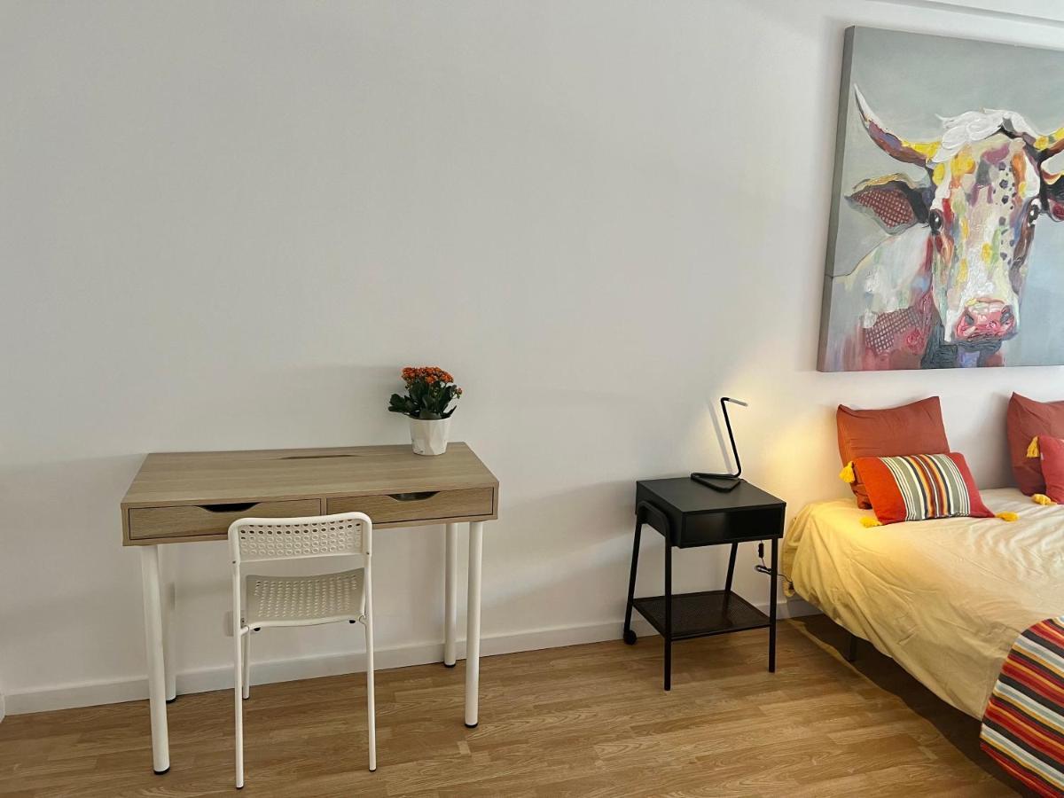 Almada Big Flat Next To Lisbon And Caparica Beach מראה חיצוני תמונה