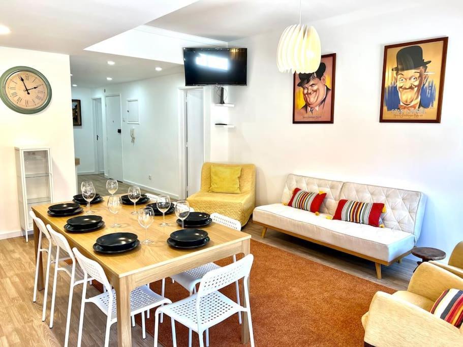 Almada Big Flat Next To Lisbon And Caparica Beach מראה חיצוני תמונה