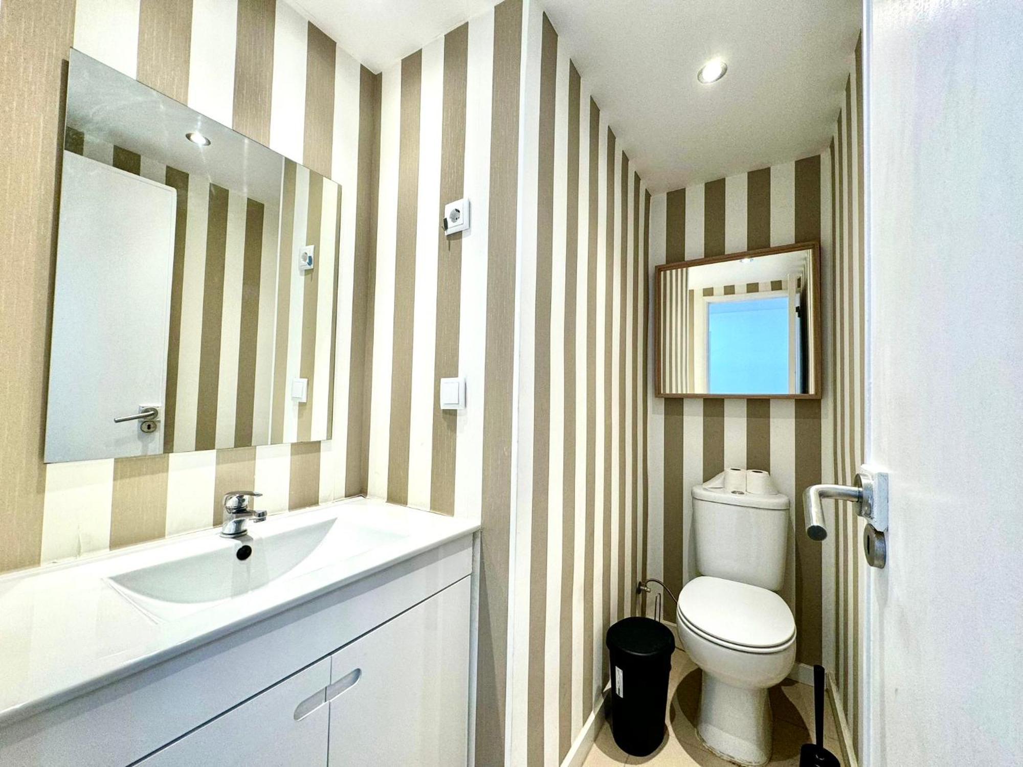 Almada Big Flat Next To Lisbon And Caparica Beach מראה חיצוני תמונה
