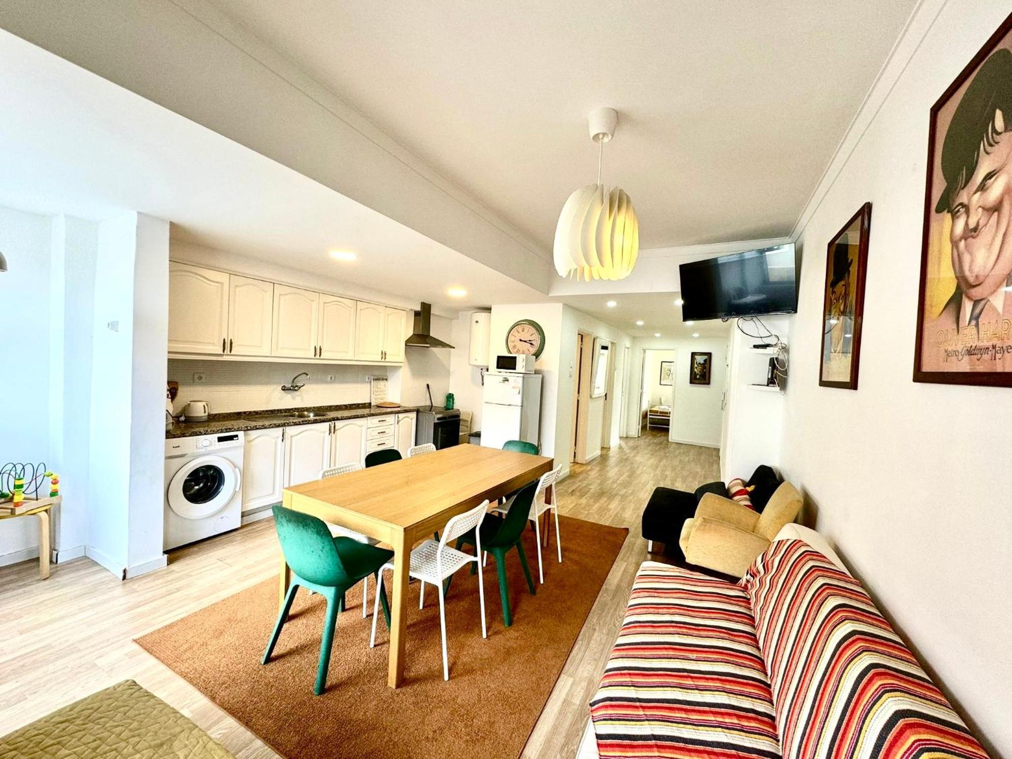 Almada Big Flat Next To Lisbon And Caparica Beach מראה חיצוני תמונה